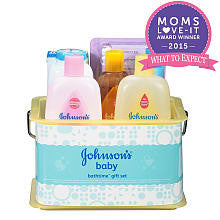 Johnson & Johnson Bathtime Essentials Gift Set