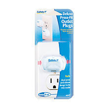 Safety 1st 8 Pack Deluxe Press-Fit Outlet Plugs