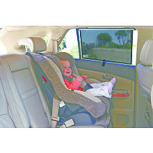 Dream Baby Extra-Wide Car Roller shade for SUV's and Trucks - 2 Pack