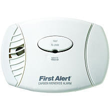 First Alert Carbon Monoxide Plug-In Alarm with Battery Backup