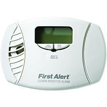 First Alert Carbon Monoxide Plug-In Alarm with Battery Backup and Digital Display